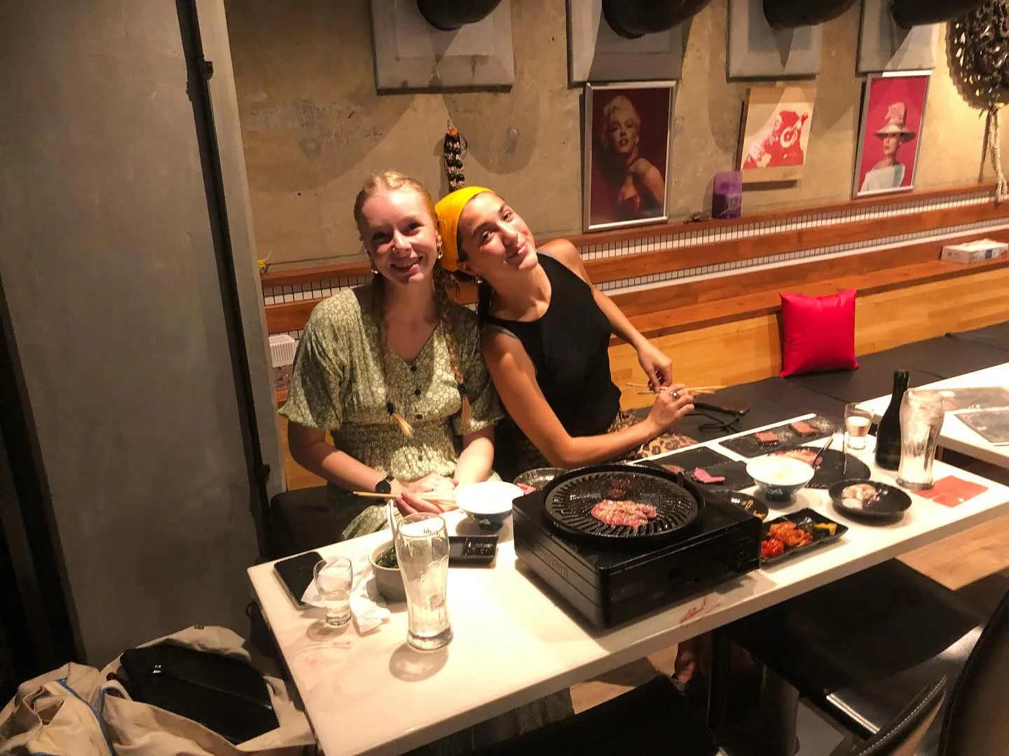 昨日のお客様は、とってキュートなフランス🇫🇷からのレディ2名...